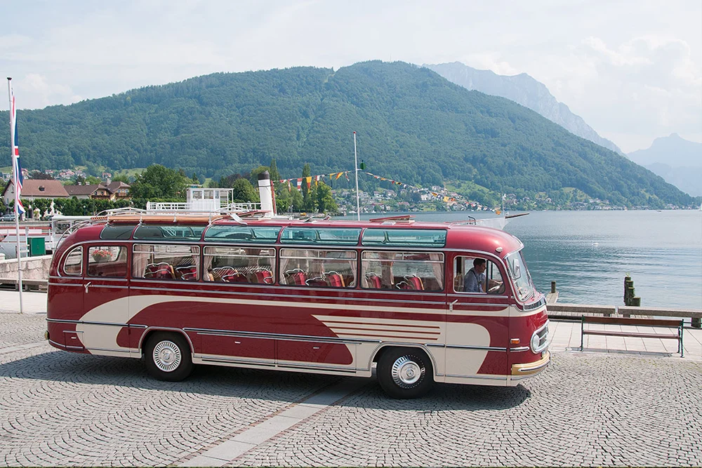 Foto zu 2-Tages-Ausflug ins Salzkammergut, Mercedes Oldtimerbus