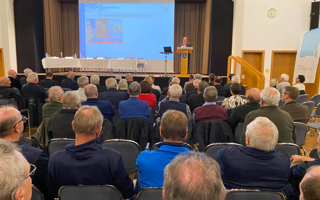 Podiumsdiskussion zur Wehrpflicht